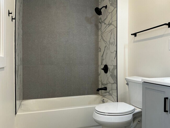 Foto del edificio - Refine Tyler Realty LLC