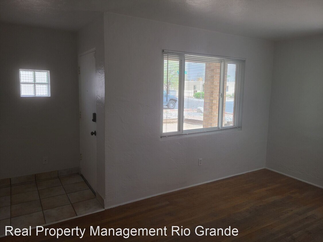 Building Photo - 2 br, 1 bath House - 2703 Adams St NE