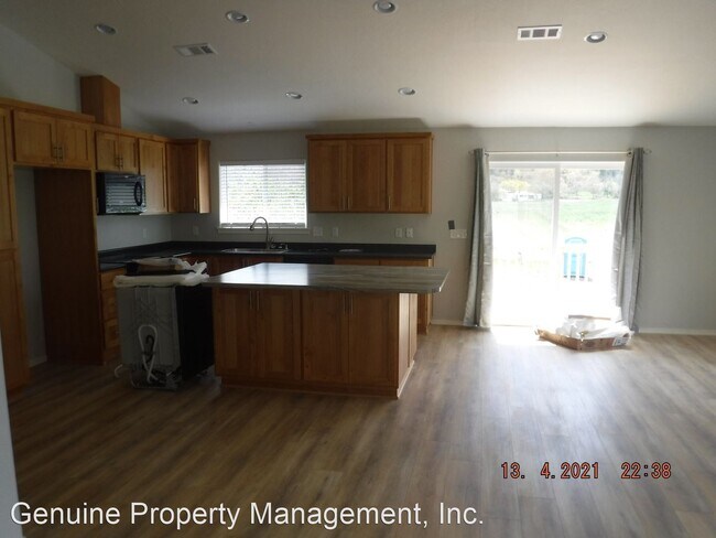 Building Photo - 3 br, 2 bath House - 4327 South Stage Road