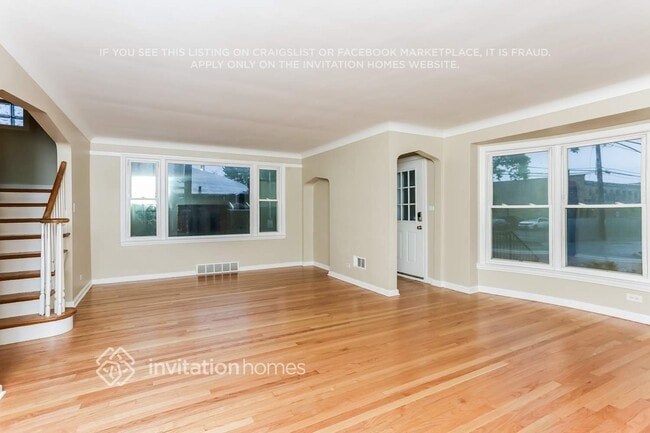 Foto del edificio - 9514 S Bell Ave