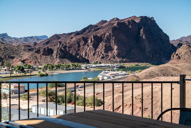 Foto del edificio - 37245 Bay View Ln