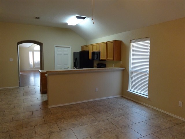 Foto del edificio - 9812 Sparrow Hawk Ln