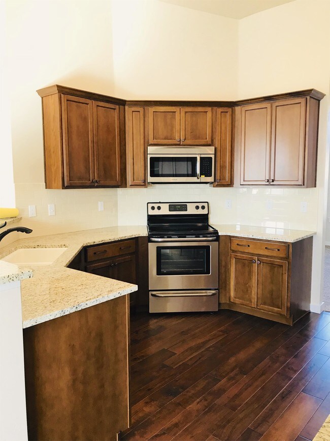 Building Photo - 6705 E Thornton St