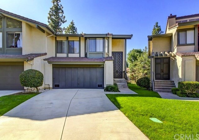 Primary Photo - 2025 Woodbriar Ct