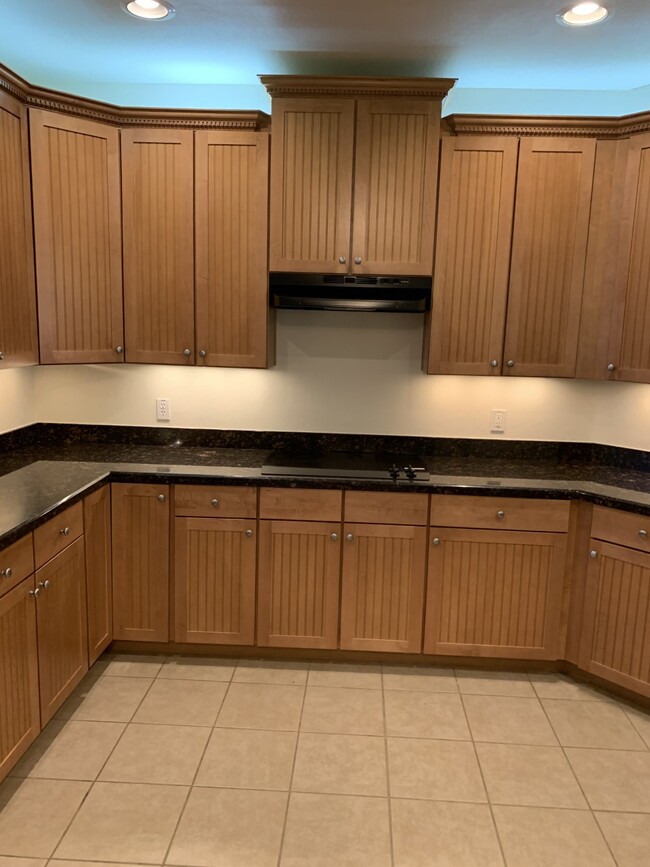 Kitchen - 13300 E Via Linda