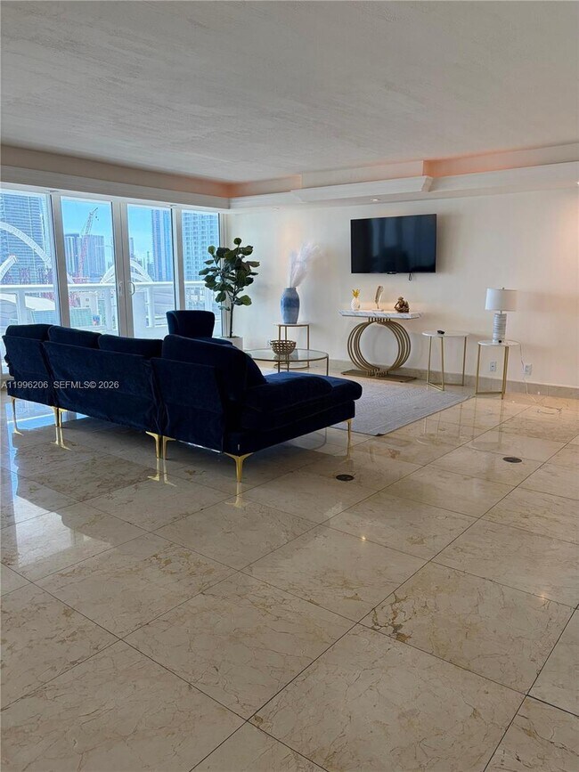 Foto del edificio - 1717 N Bayshore Dr