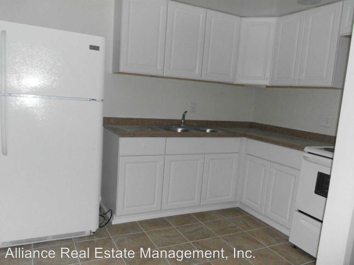 Foto del edificio - 628-628 Pine St