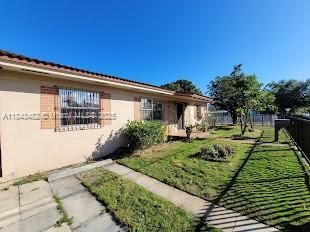 Foto del edificio - 5451 SW 5th Terrace