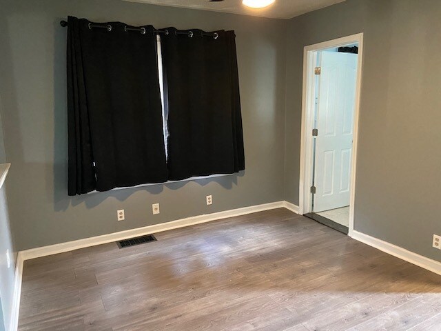 Foto del edificio - 609 N Ward Ave