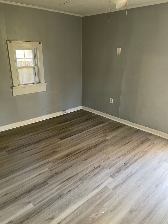 Foto del edificio - 4025 Gary Dr