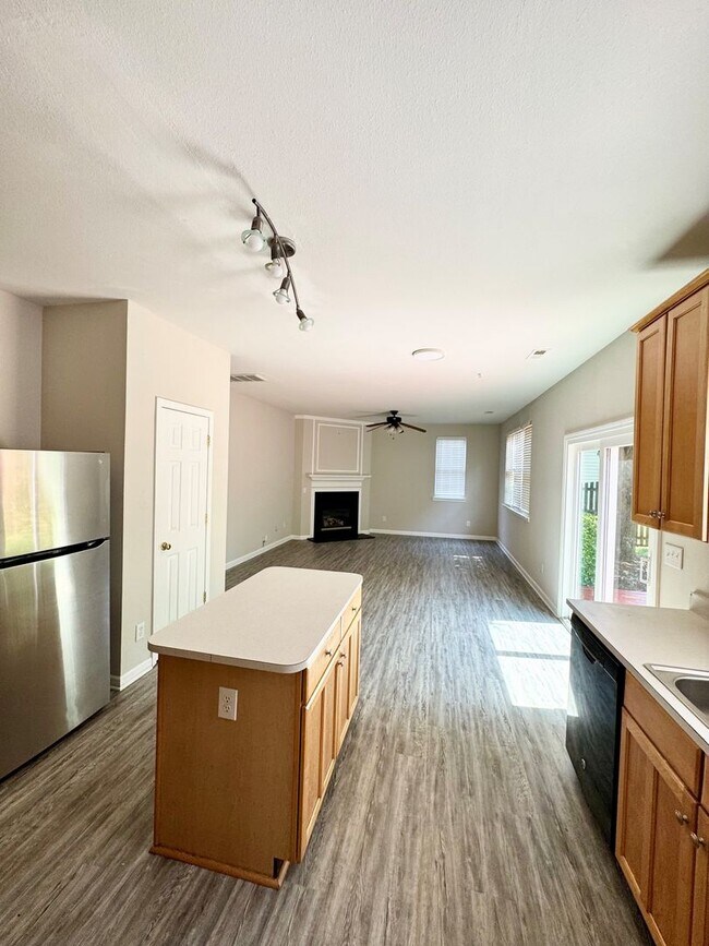 Building Photo - 4 bedrooms in Ballantyne 28277 COMING SOON!!
