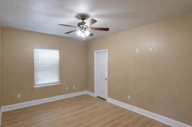 Foto del edificio - 3509 Wilmington St