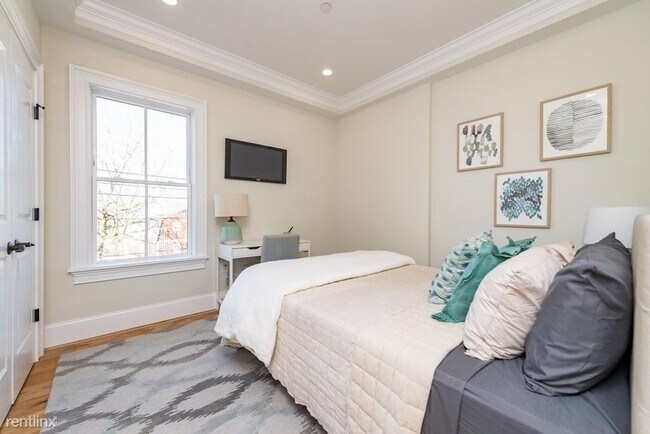 Foto del edificio - 3 br, 2 bath House - 106 Forest Hills St 203