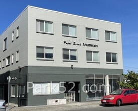 Building Photo - 5240 S Puget Sound Ave