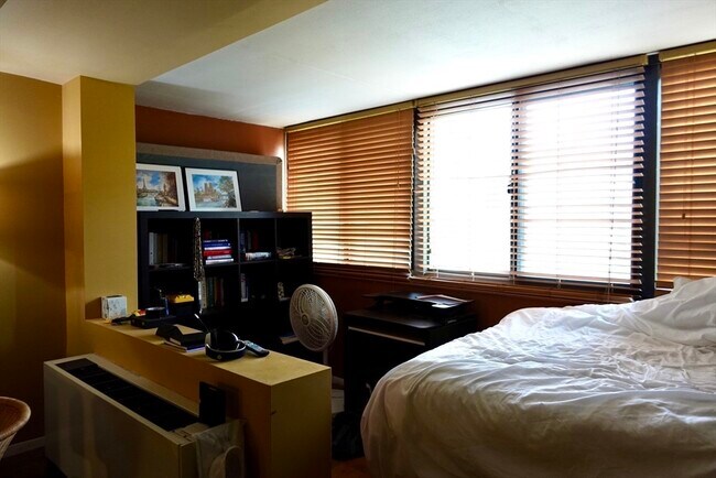 Foto del edificio - 9 Hawthorne Pl