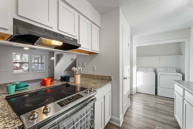 Building Photo - Reserve on Central Townhomes