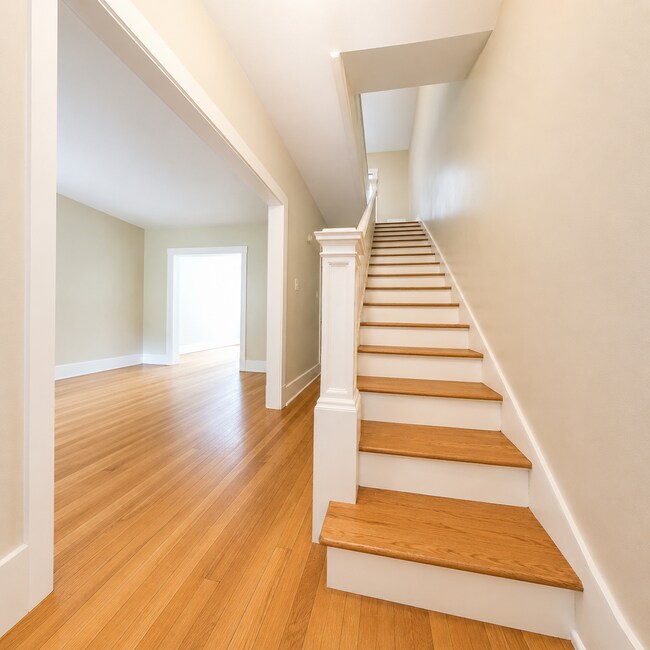 Foto del edificio - 5850 Douglas St