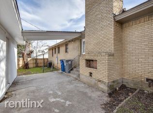 Building Photo - 3 br, 2 bath House - 933 Channing Cir