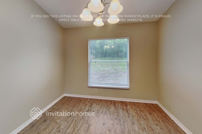 Building Photo - 2624 Lake Jackson Cir
