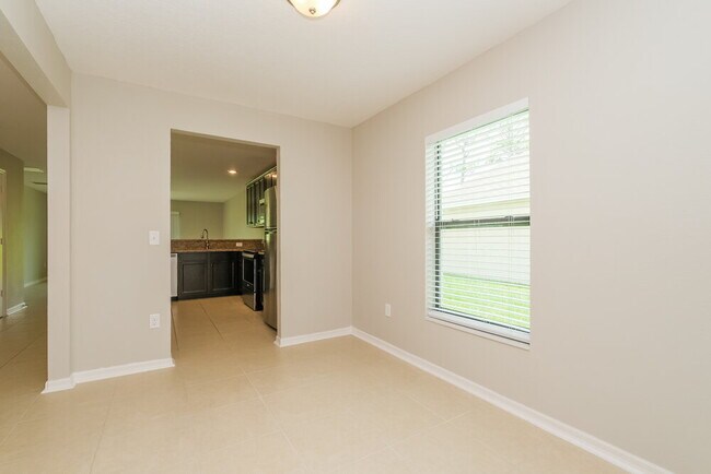 Building Photo - 8349 Silverbell Loop