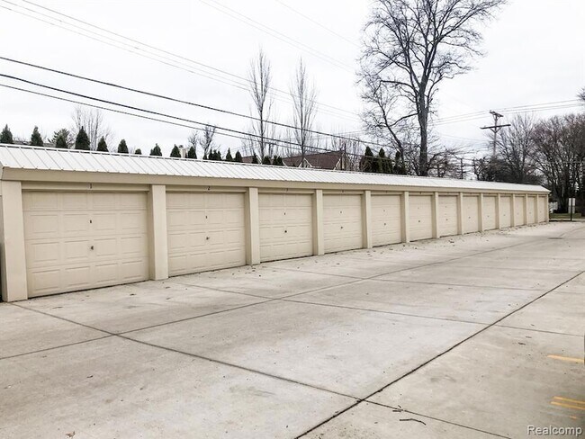 Foto del edificio - 721 N Eton St