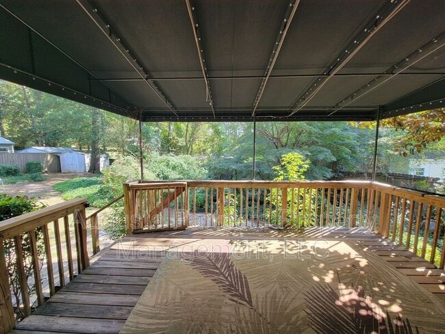 Building Photo - 4648 Walnut Hill Dr