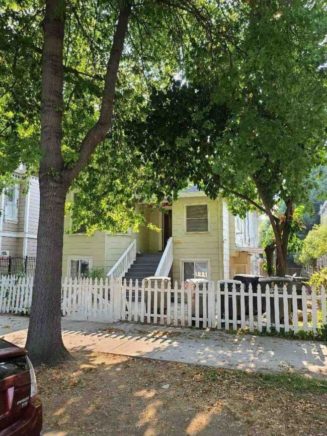 Building Photo - 509 18th Street