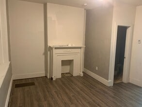 Building Photo - 3414 Bates St