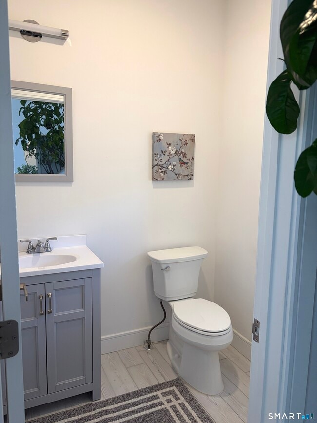 Foto del edificio - 28 Jefferson Ave