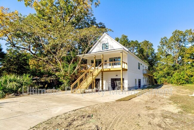 Photo - 213 Myrtle Ave House