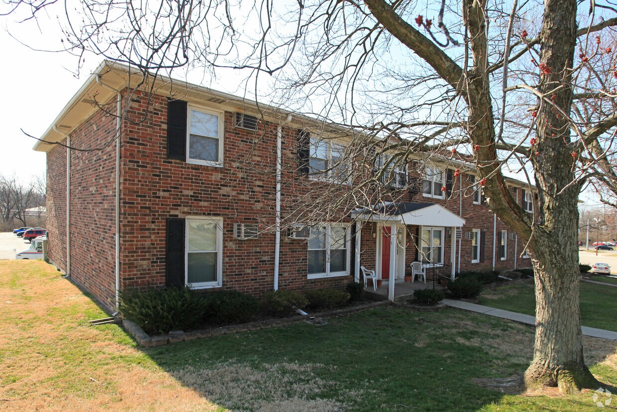 Building Photo - 9900 Merioneth Ct