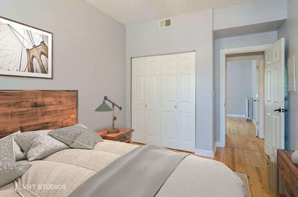 Foto del edificio - 5003 S Prairie Ave