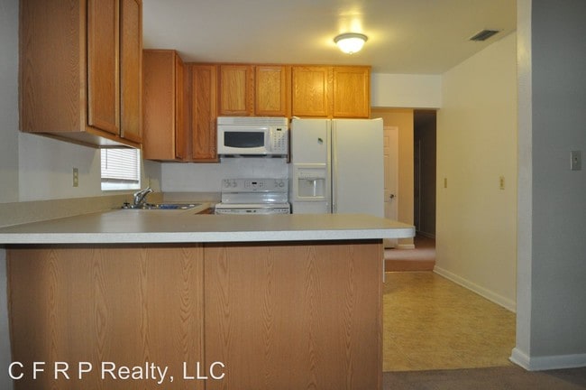 Building Photo - 3 br, 2 bath House - 2644 McDonald Terrace