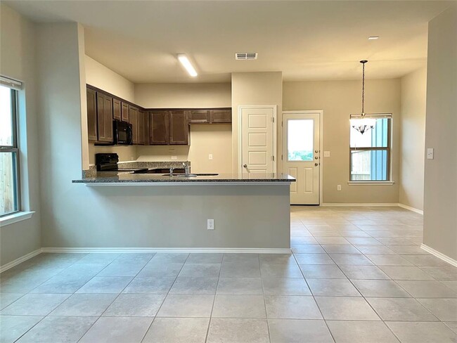 Building Photo - 126 Dodge Rd