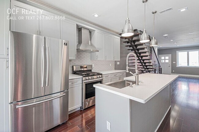 Foto del edificio - Gorgeous Four Bedroom Home in Point Breeze