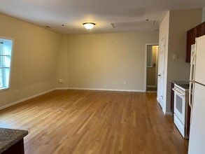 Building Photo - 212 Atwells Ave