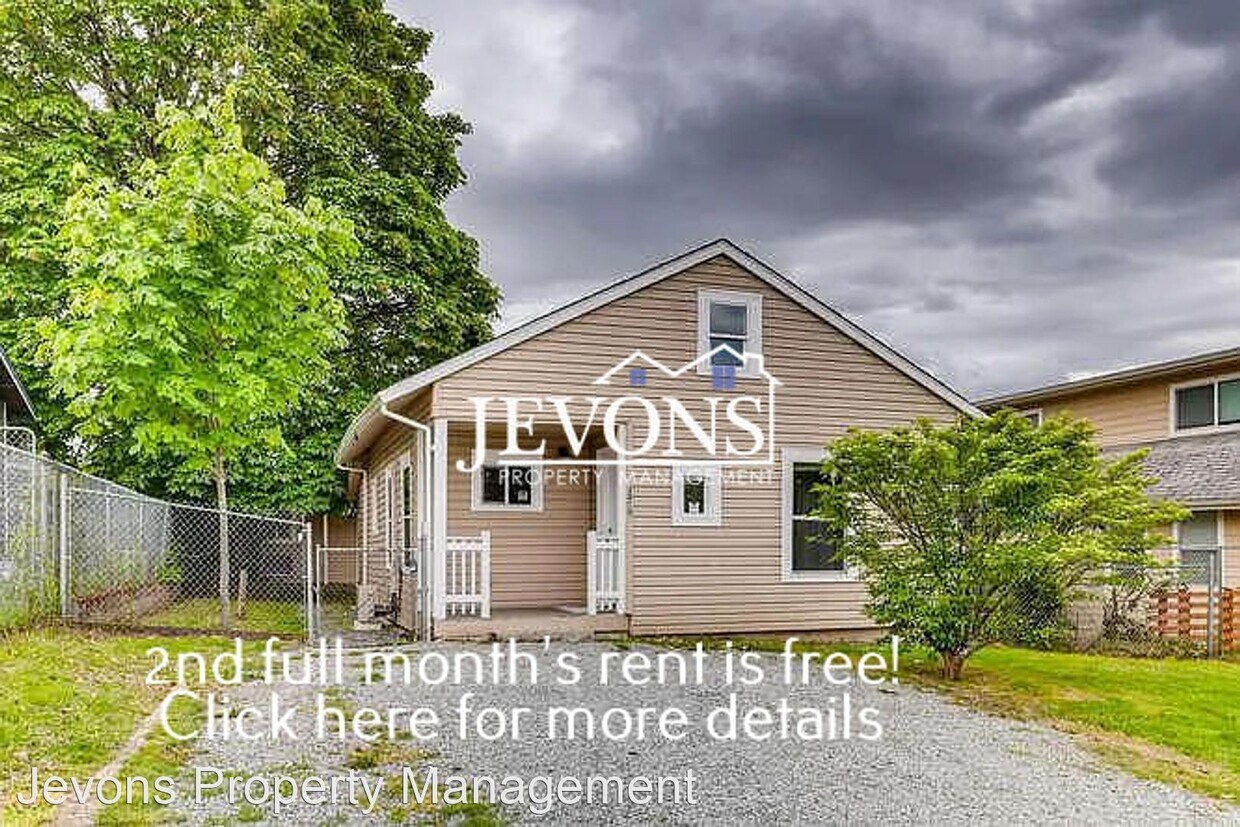 2 br, 1 bath House 2010 E 36th St House Rental in WA