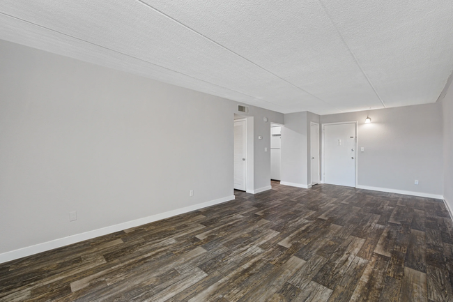 Foto del interior - Loft at Third Apartments | Renovated 1 & 2...