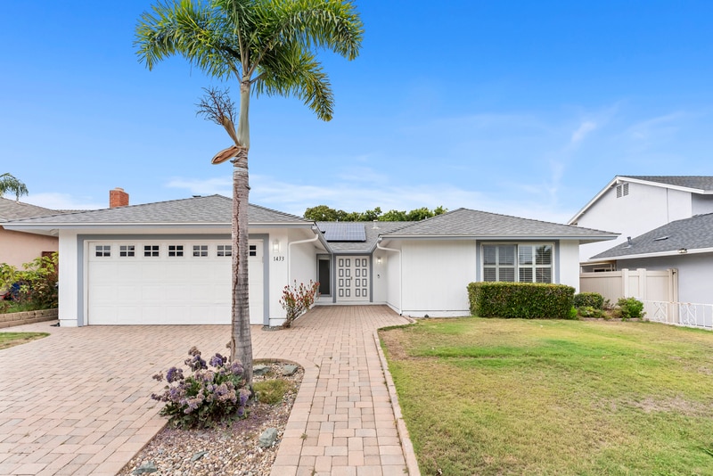 Primary Photo - 1433 Lantana Ave