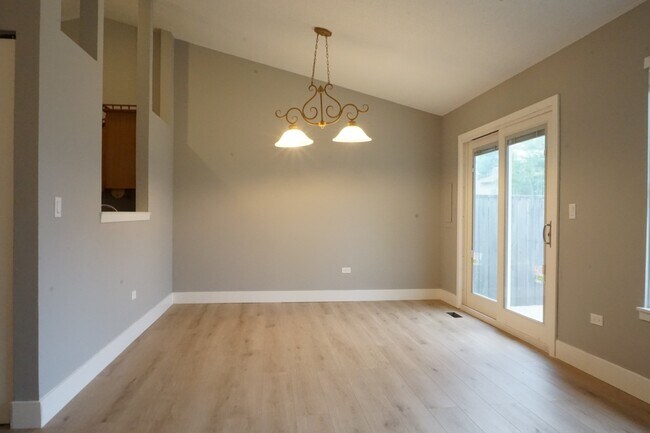 Foto del edificio - 510 Lasalle Ln