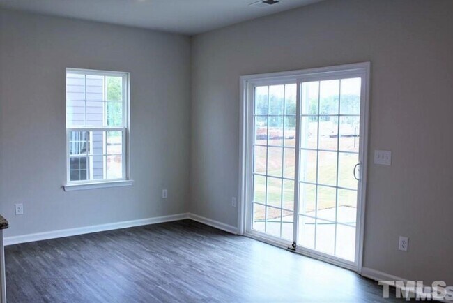 Foto del edificio - 3 Bedroom Single Family House for Rent