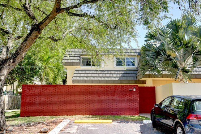 Foto del edificio - 8483 SW 137th Ave
