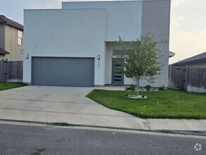 Building Photo - 5412 Capilla St
