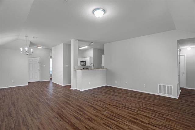 Building Photo - 1708 Heron Dr