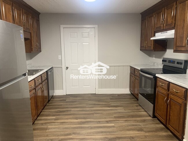 Foto del edificio - 27783 Pinedale Rd