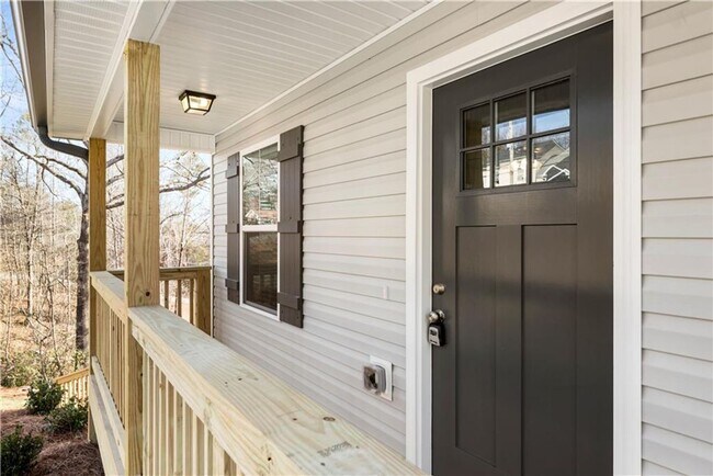 Foto del edificio - 3 bedroom/2.5 bath Like New in Forsyth Cou...