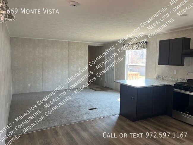 Foto del edificio - 669 Monte Vista Rd