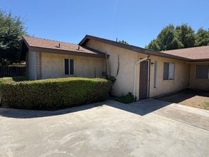 Building Photo - 2033 S Tracy Ct