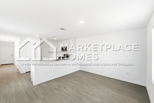 Foto del edificio - 6609 Dali Bnd