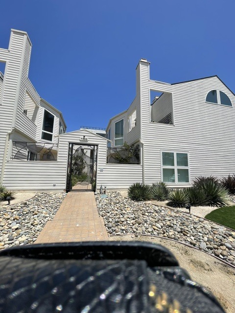 Foto del edificio - 7585 Eads Ave
